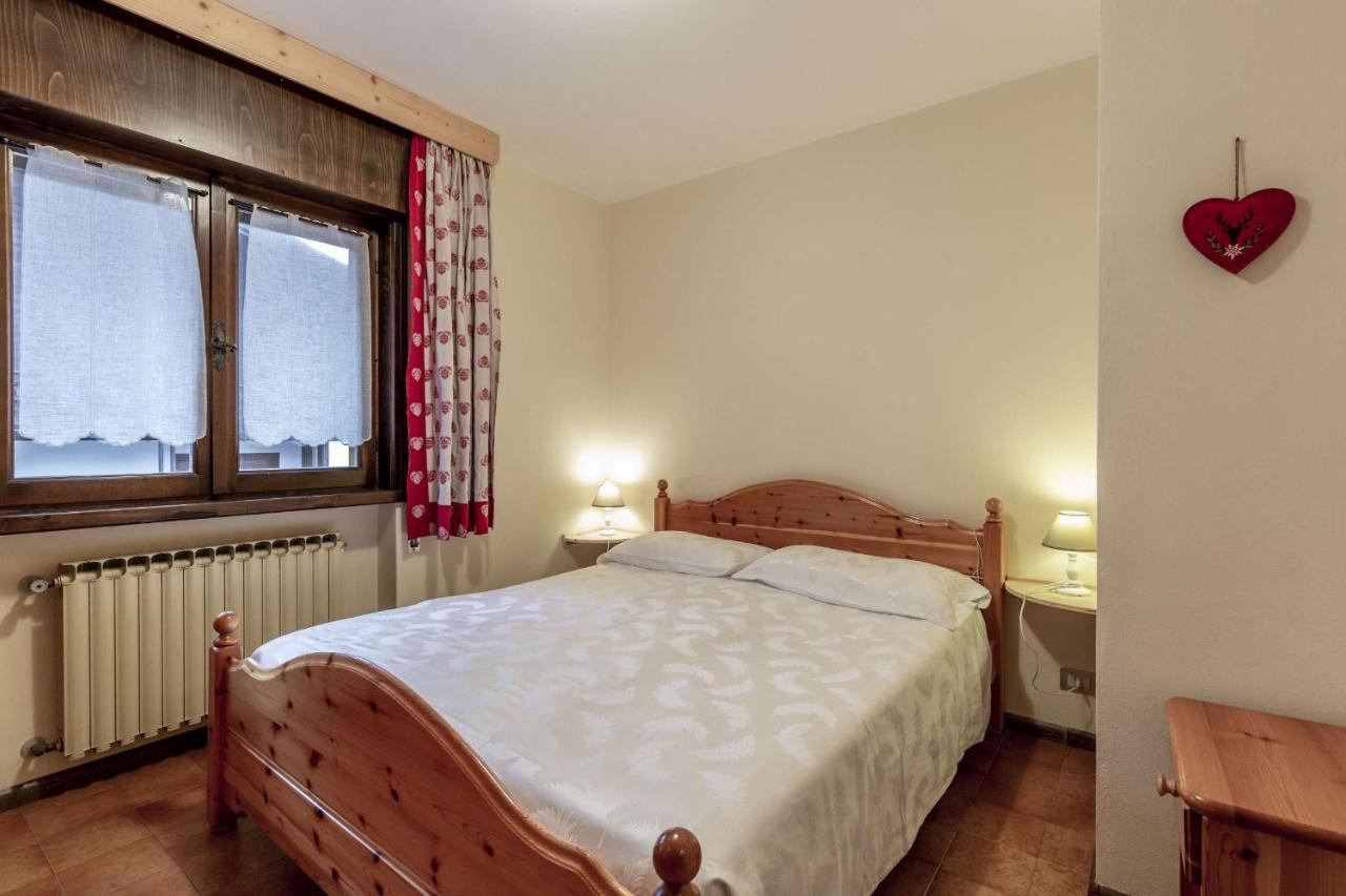 Des Alpes 2 Apartment Canazei Exterior photo